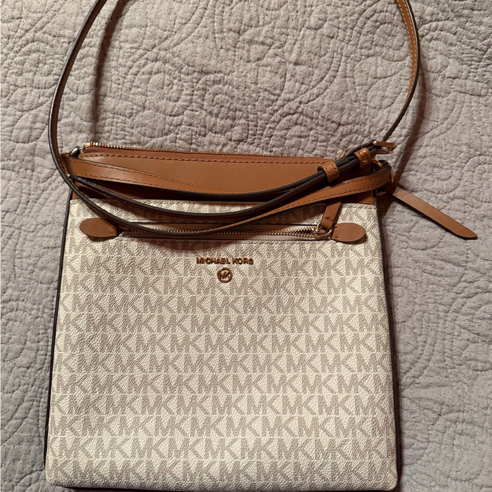 Michael Kors Tan and Cream Signature Crossbody Bag